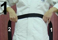 Nancy McClean shows How to tie your belt